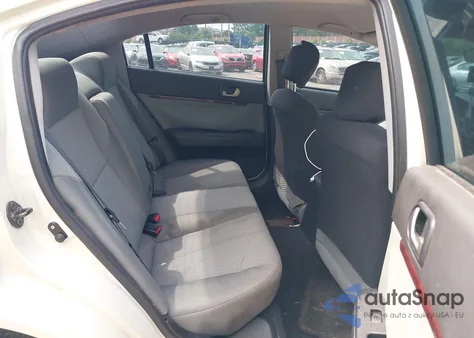 2009 Mitsubishi Galant Es/Sport Edition z USA, uszkodzony, nr VIN 4A3AB36F99E029540